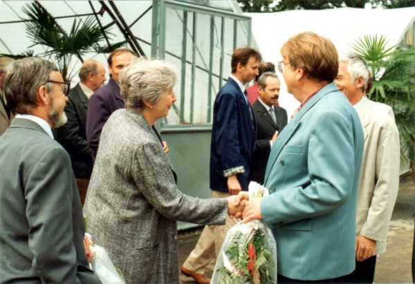 Starostka Čimelic Marie Vlčková vítá hosty, 1994
